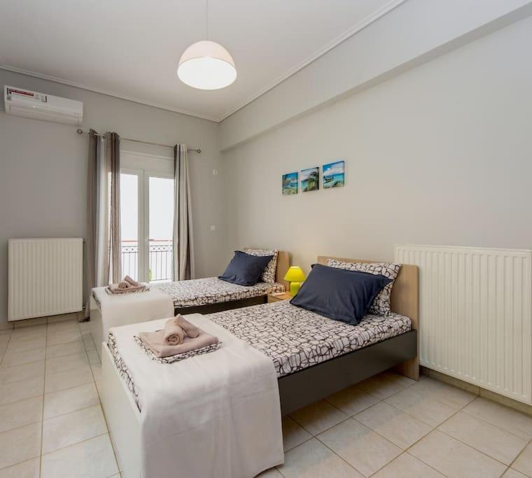 Thano'S Stylish Flat Just 150M To The Beach Faraí 외부 사진