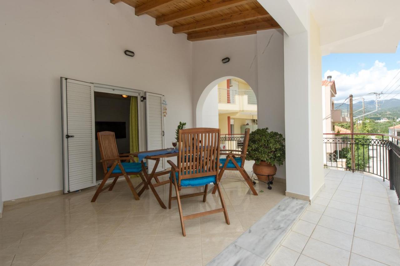 Thano'S Stylish Flat Just 150M To The Beach Faraí 외부 사진